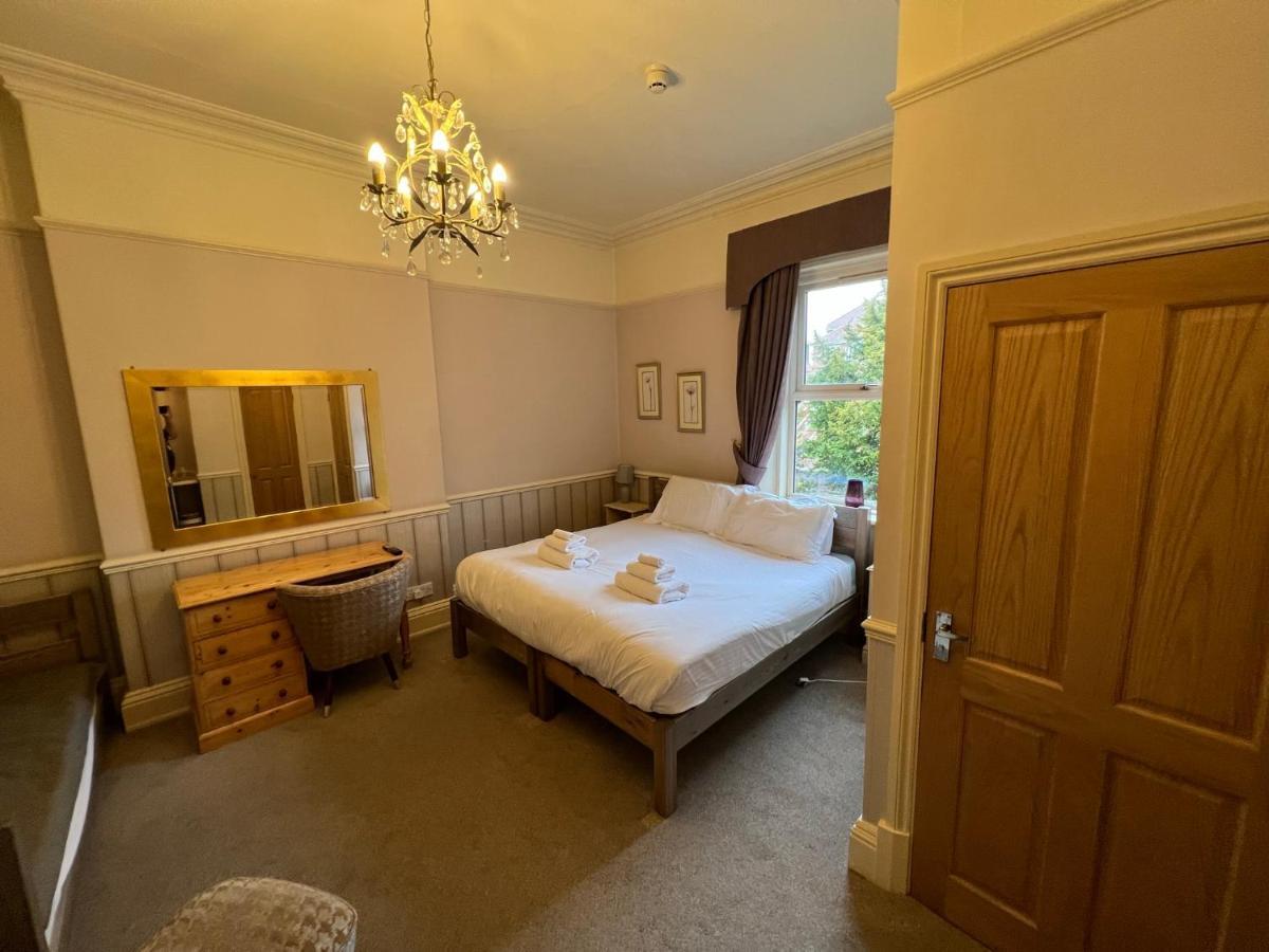 Melton Guest House Йорк Экстерьер фото